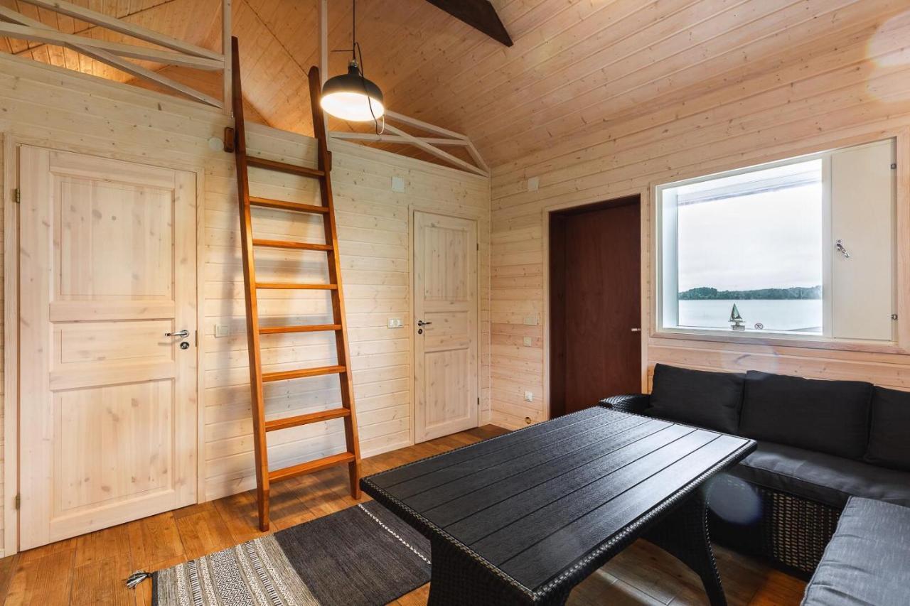 Chalet - Yacht Club